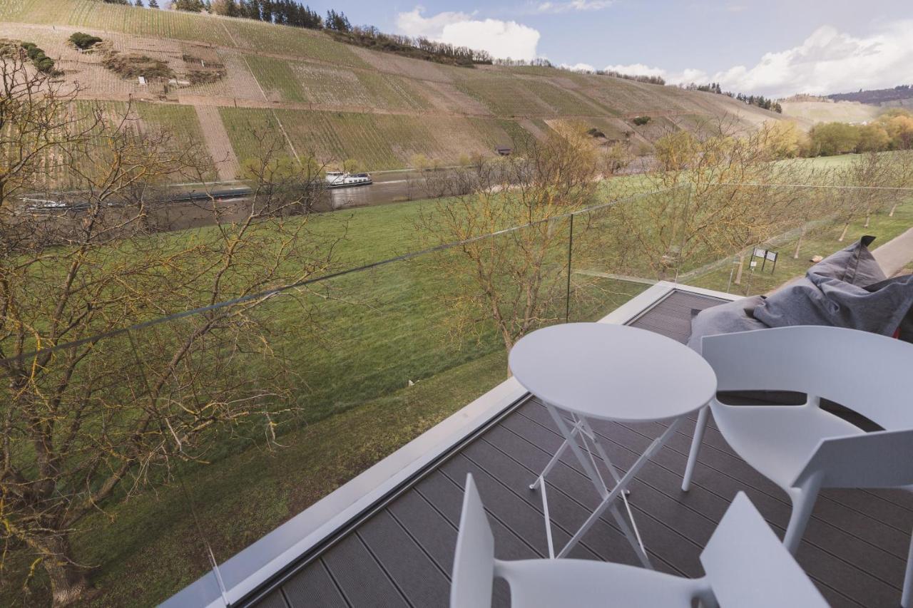 בראונברג Steillage - Design Moselsuiten Mit Panoramablick Und Spa מראה חיצוני תמונה